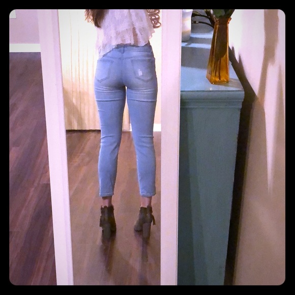 Torn Jeggings - Picture 2 of 4